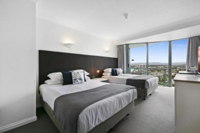 Studio with Resort Facilities in Prime Location